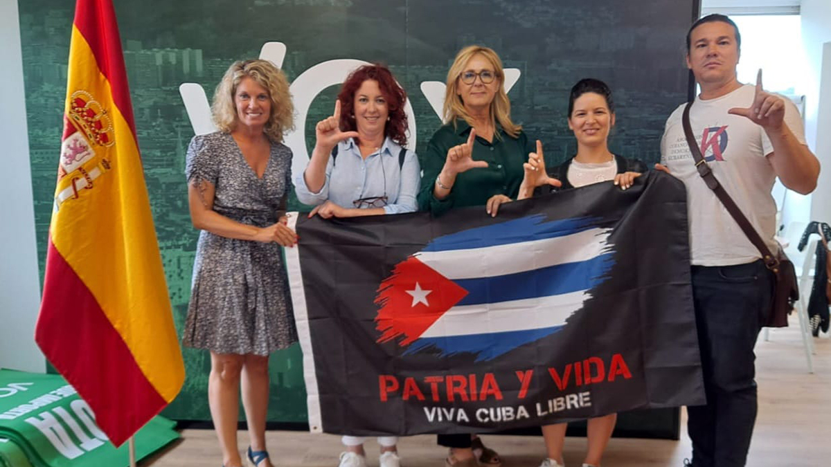 VOX con la comunidad cubana en Vascongadas