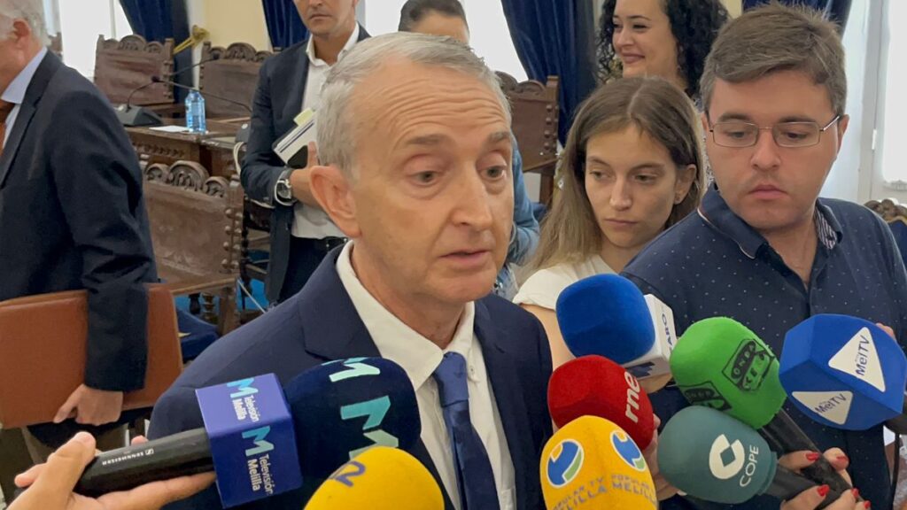 Vox Melilla Vota A Favor De La Concesión De La Medalla De Oro Al Pueblo