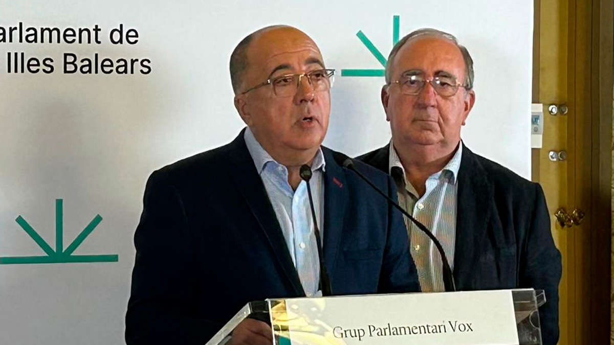 El Grupo Parlamentario VOX ha defendido este lunes la libertad de los padres para poder elegir la educación de sus hijos