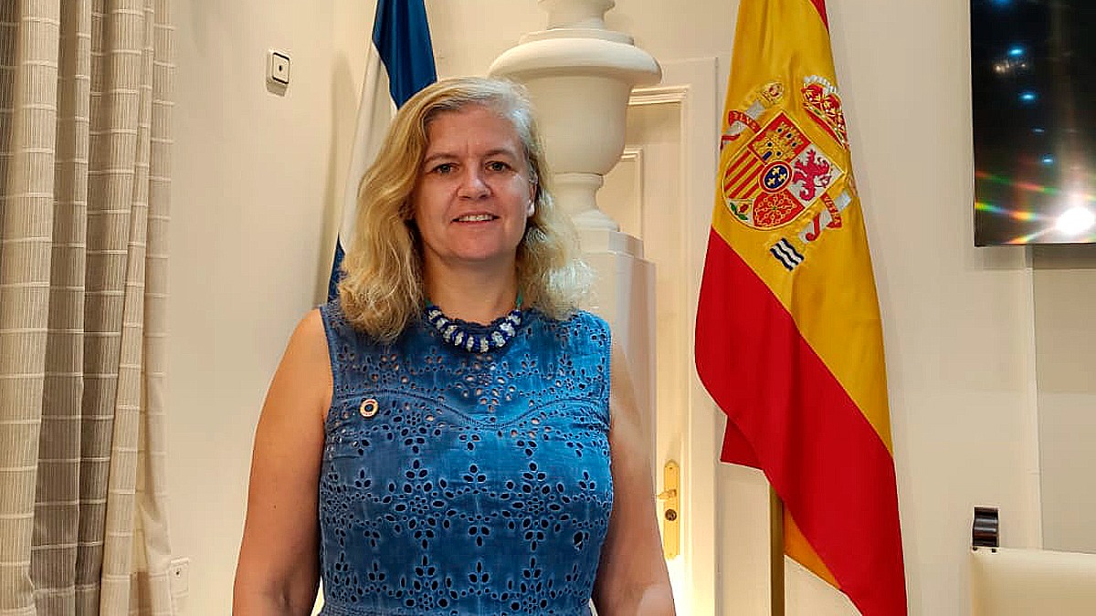 Carmen Loscertales, concejal del Grupo Municipal VOX en el Ayuntamiento de Alcalá de Guadaíra