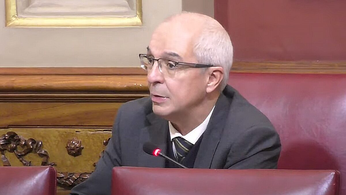 Luis Sosa, concejal de VOX en el Ayuntamiento de Santa Cruz de Tenerife