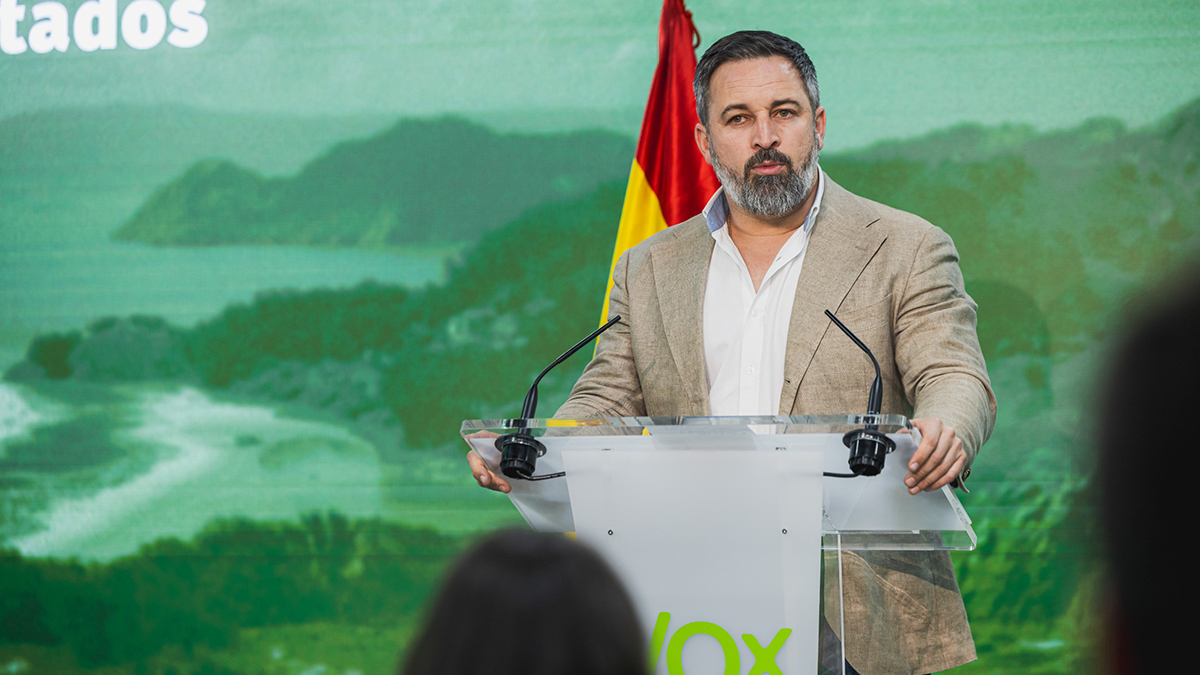 Santiago Abascal en la sede de Bambú