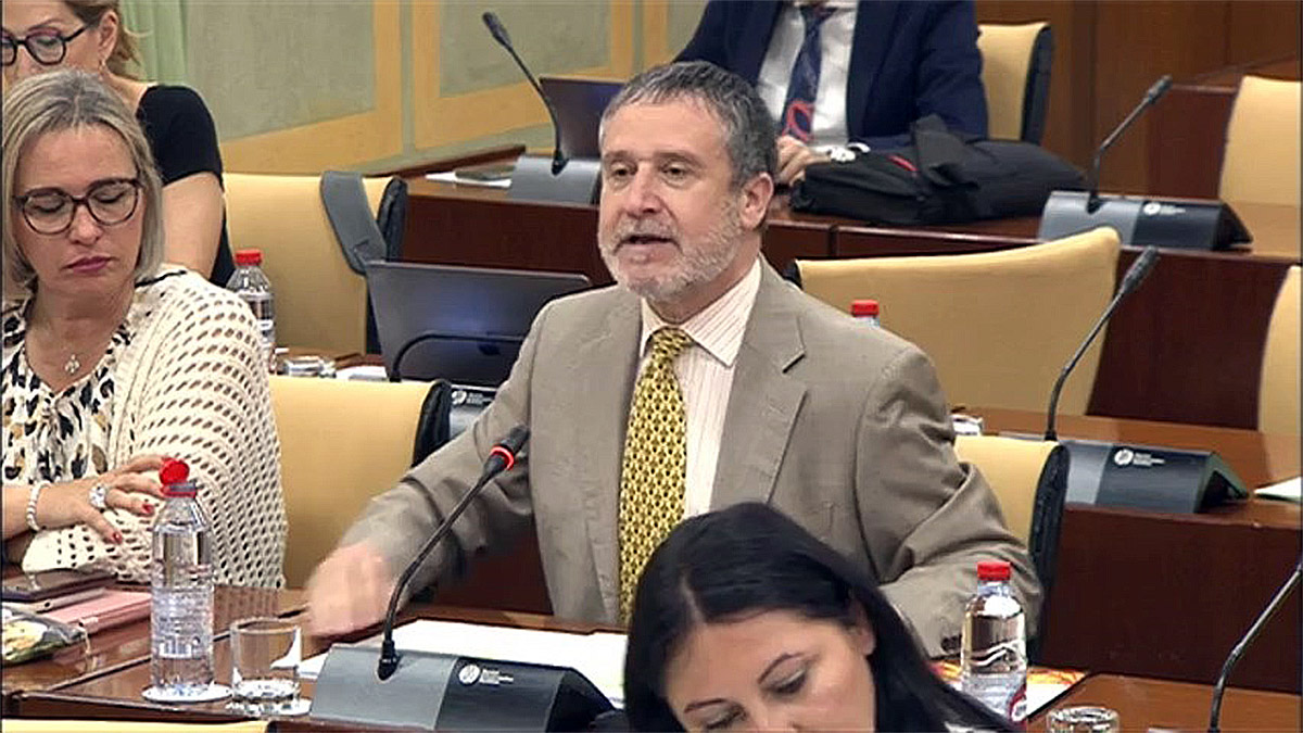 Jose Ortells pregunta barracones
