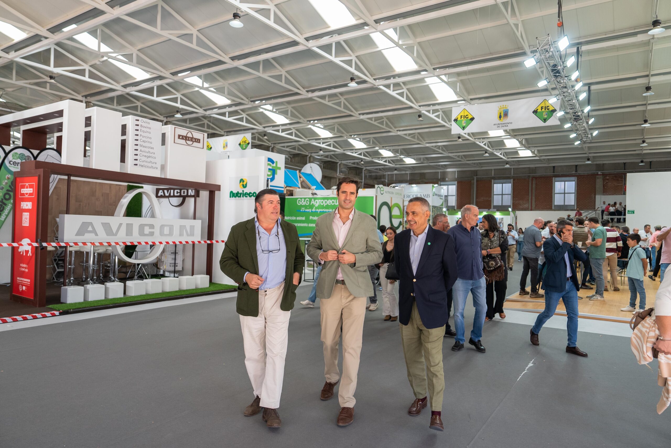 Hoces junto a Ángel Pelayo y Javier Bravo