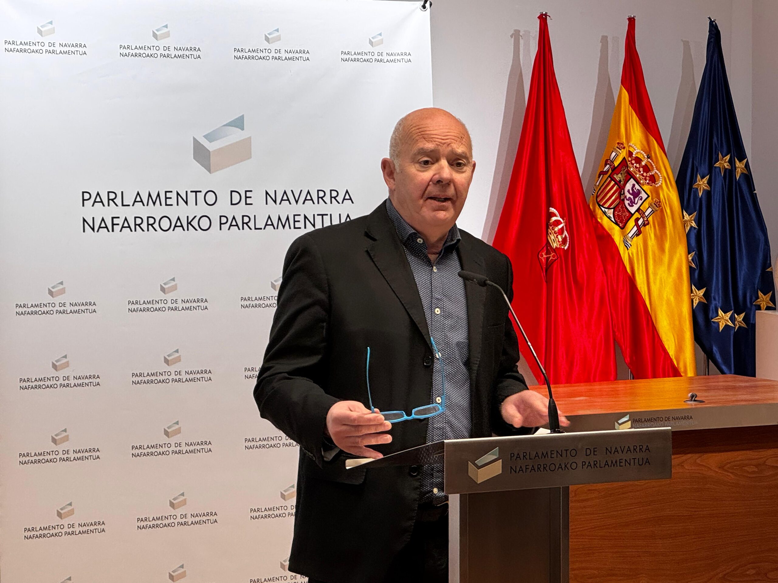 VOX denuncia un “acoso y derribo” del Parlamento de Navarra