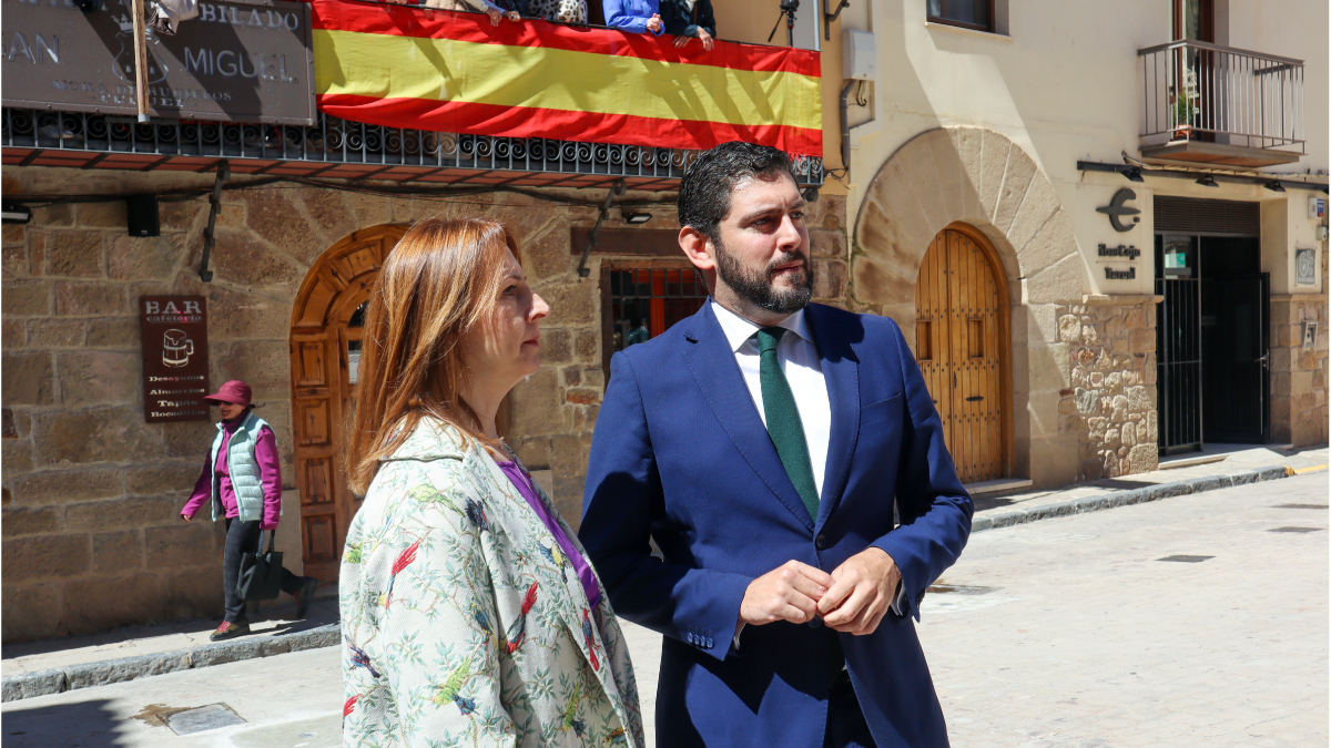 Alejandro Nolasco y Elena Fernández