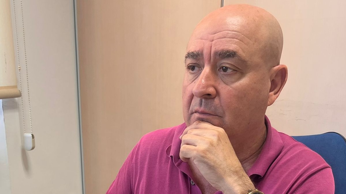 Javier Diego, en la sede parlamentaria de VOX Melilla