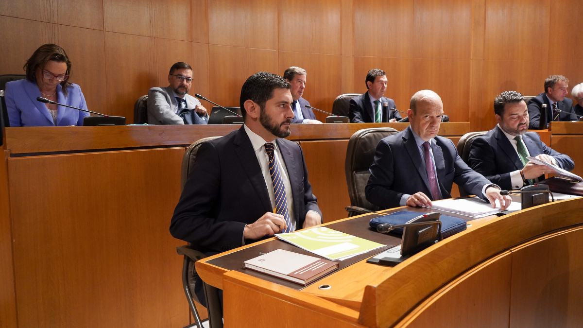 Los diputados de VOX en las Cortes de Aragón