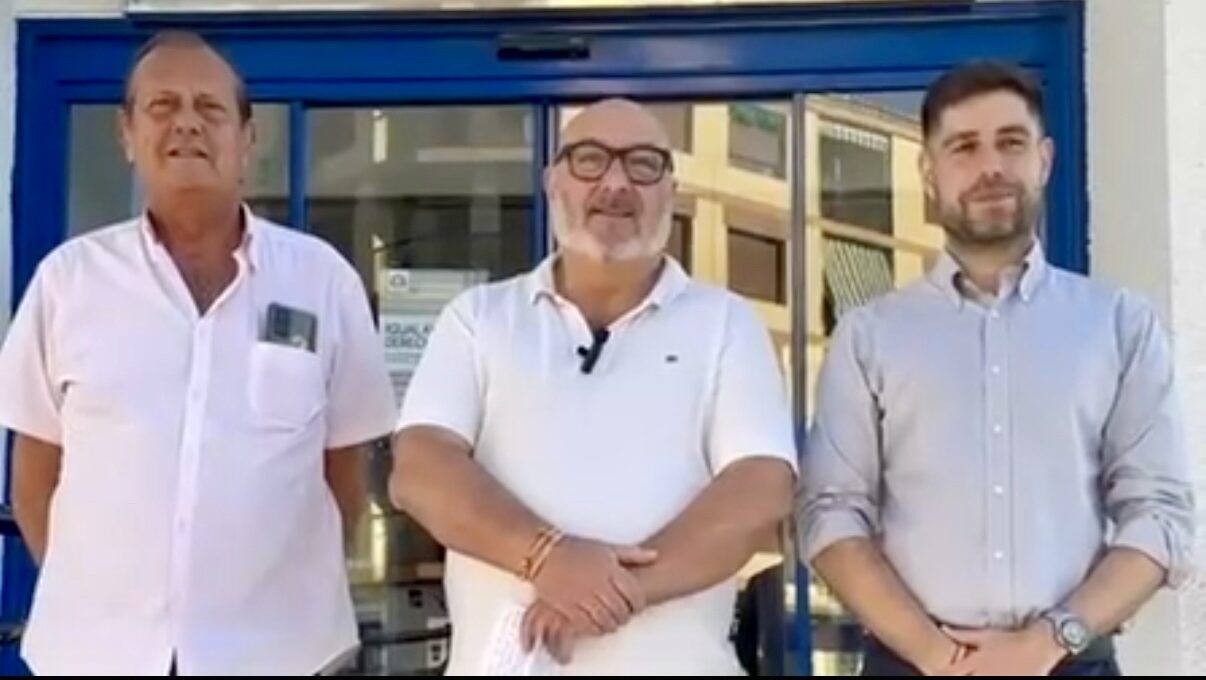Alejandro Hernández. G.P VOX Andalucía. Eduardo Molleda y Luis Comino, concejales VOX Baena