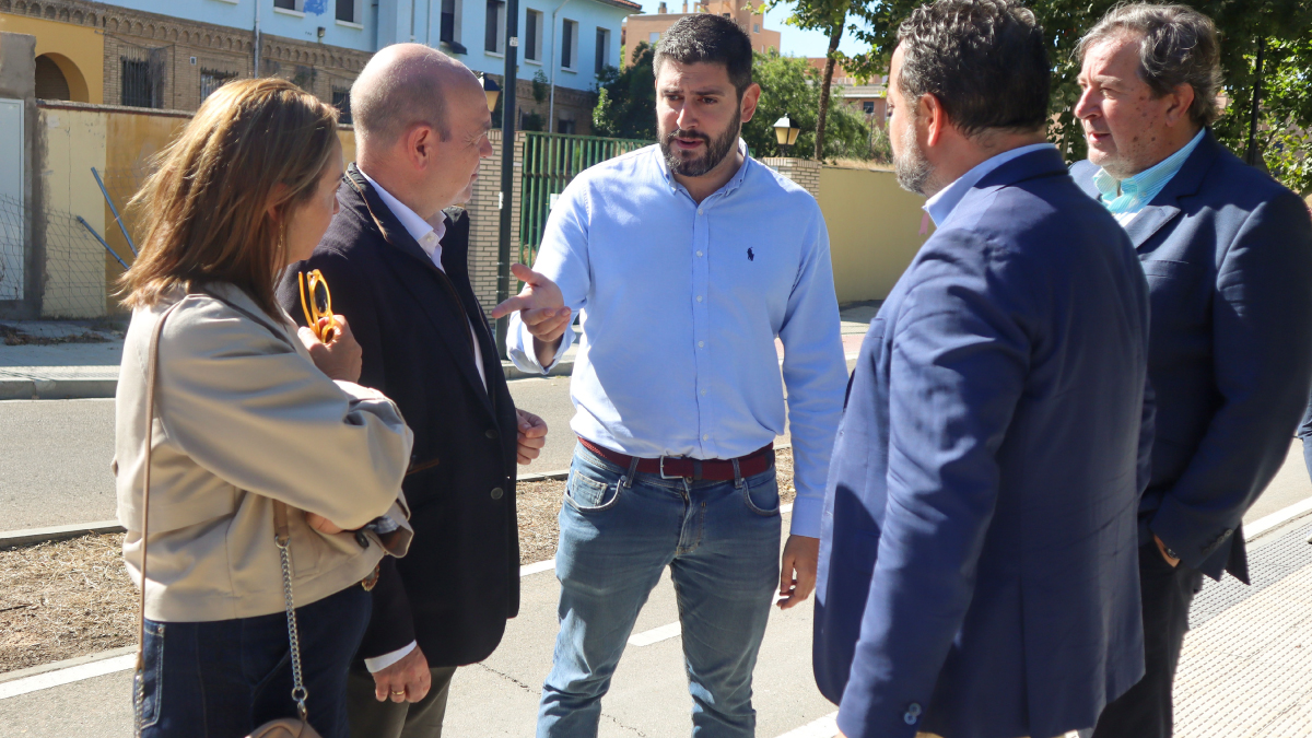 Alejandro Nolasco, junto a Carmen Rouco, Santiago Morón, David Arranz y Juan Vidal