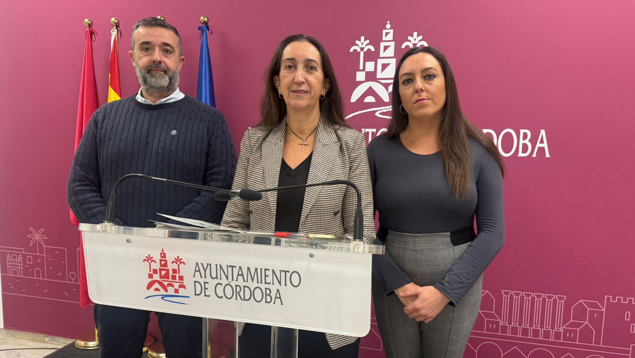 Paula Badanelli, Marta León, Rafael Saco (Concejales VOX Córdoba)