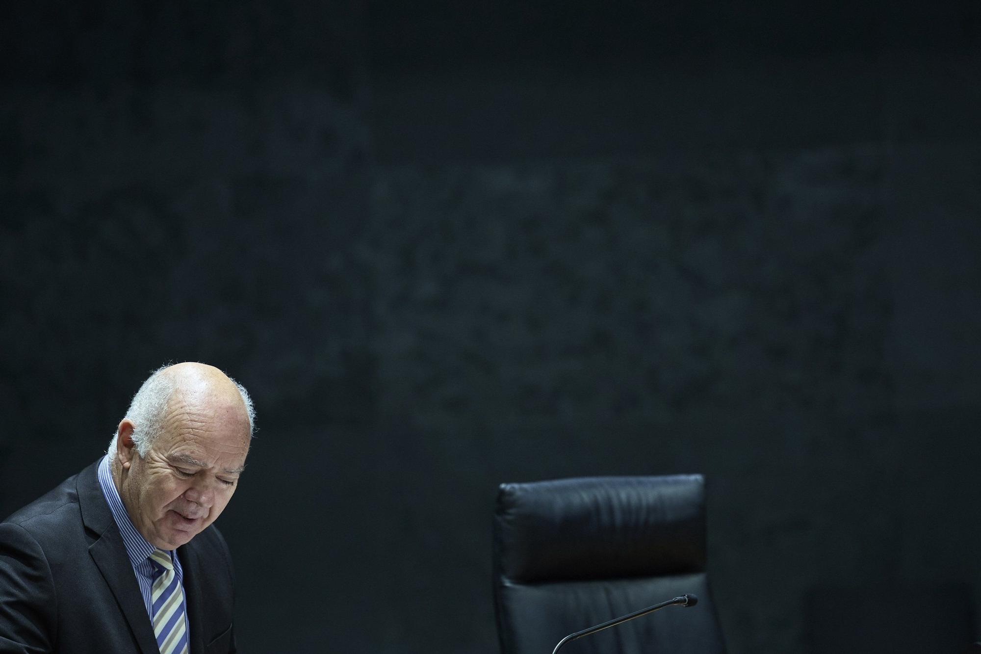 VOX denuncia que Bildu dicta la agenda fiscal de Navarra y acusa al PSOE de “marioneta complaciente”