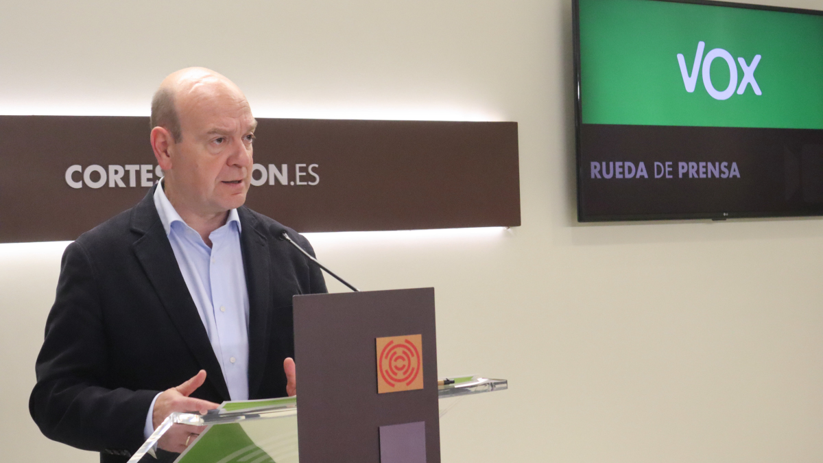 Santiago Morón en sala de prensa