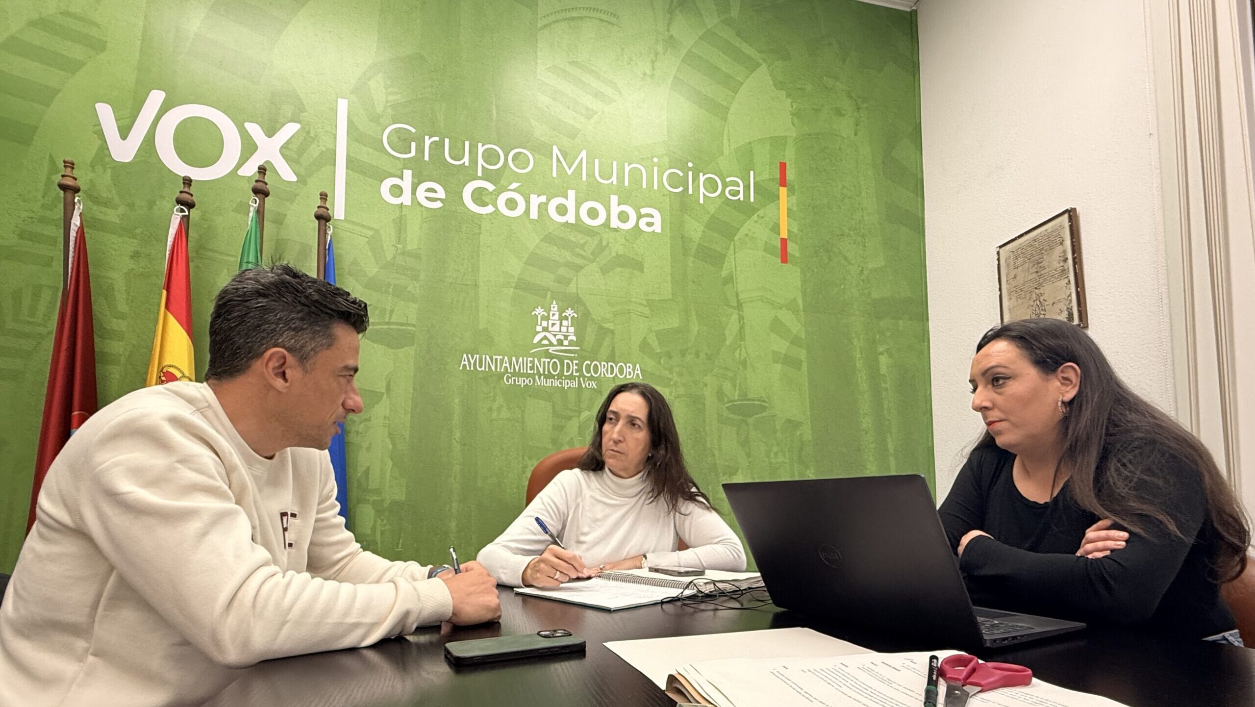 Paula Badanelli y Marta León con SIPLBCO