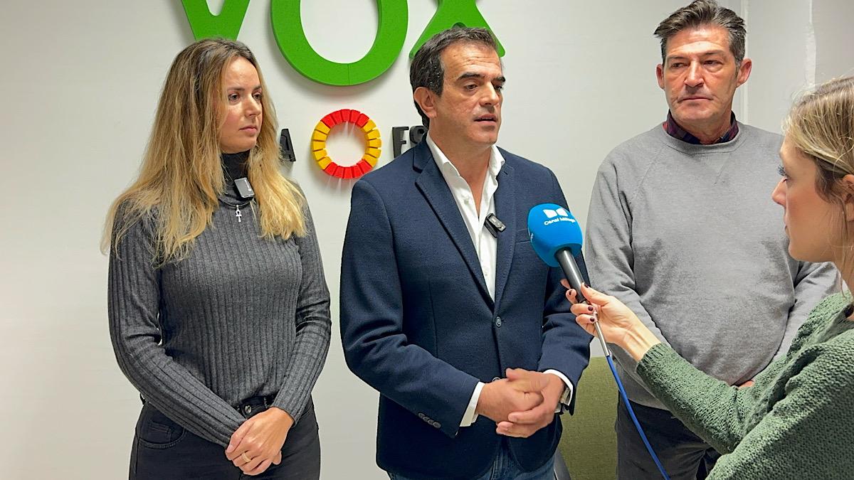 Yolanda Gómez, Antonio Sevilla y Antonio Alcázar durante la rueda de prensa
