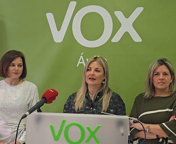Grupo Municipal VOX Ávila y presidenta de gestora