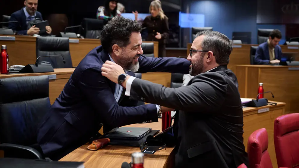 Admitida la querella de VOX contra Ramón Alzórriz, mano derecha de la presidenta socialista María Chivite